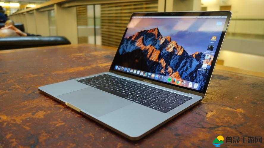 1819 岁 Mac book 高清：颜值与性能的完美结合