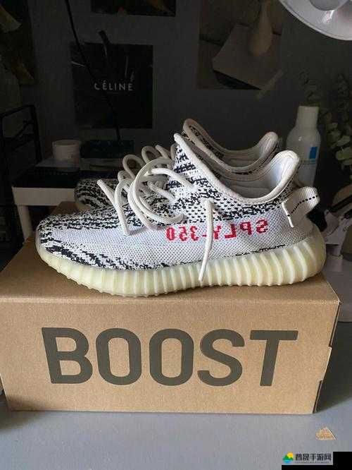 yeezy380 蜜桃粉与白色解读：独特魅力呈现